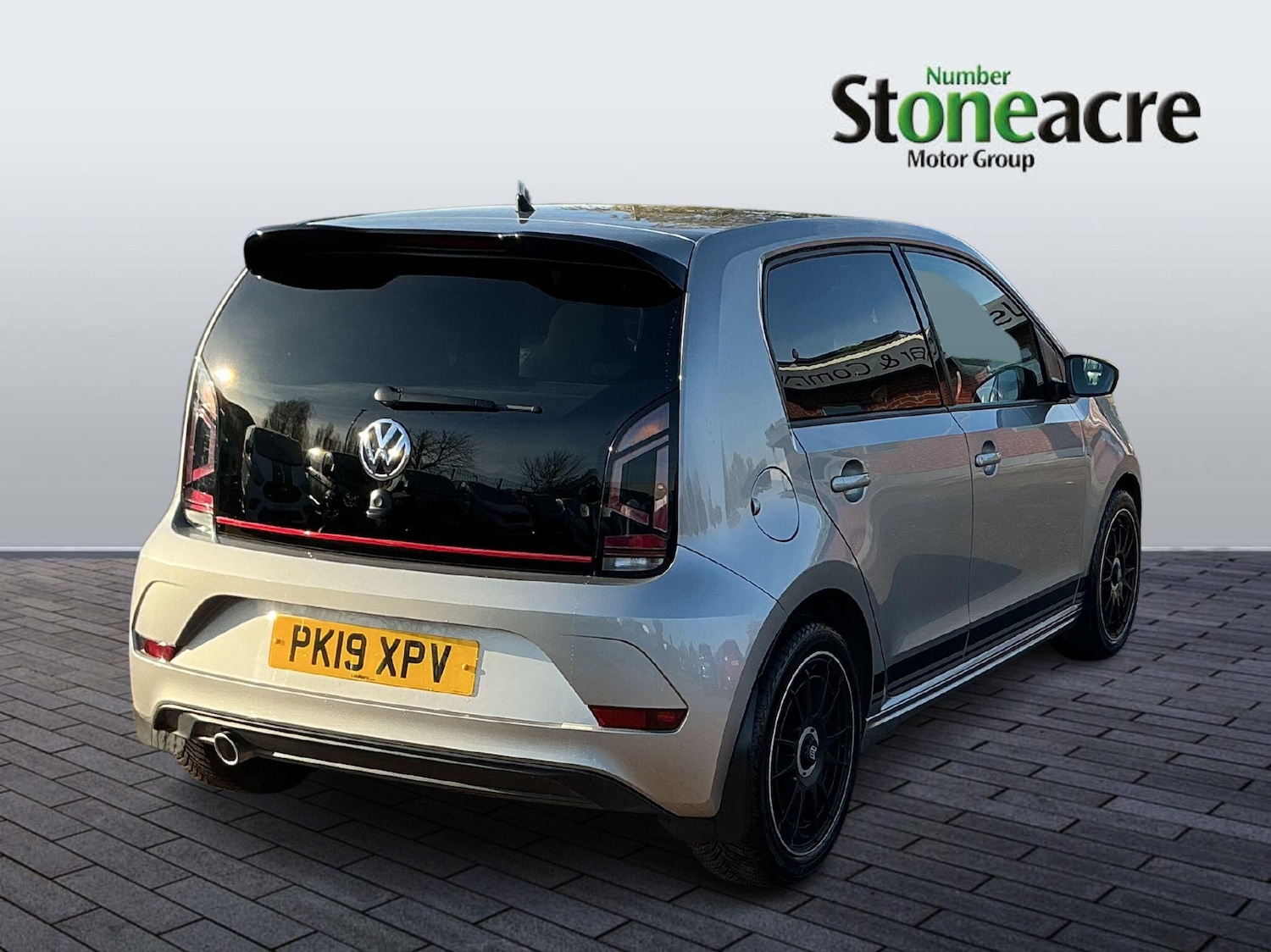 Used Volkswagen up! 2019 for sale - 76688636: Photo 3