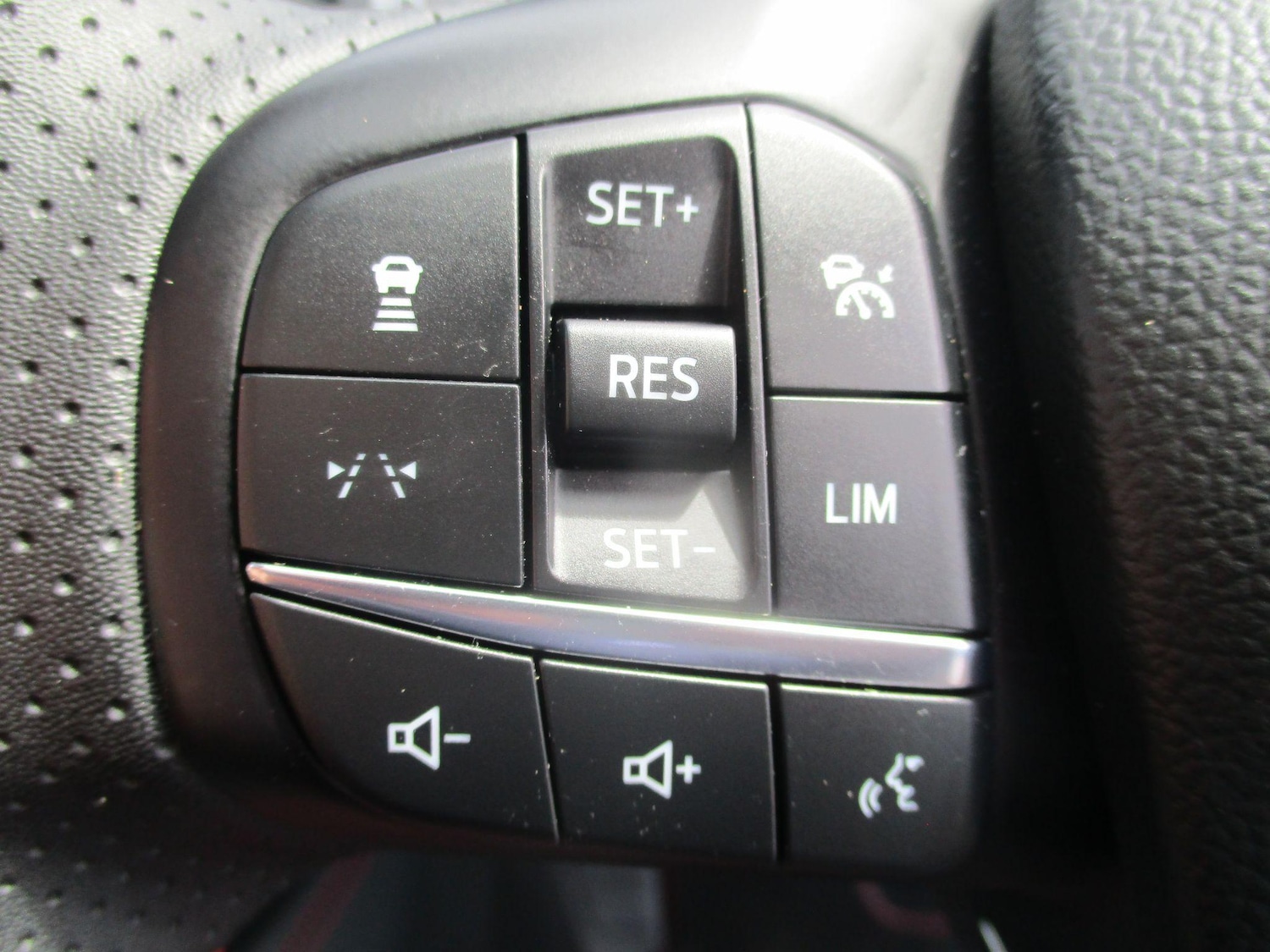 Used Ford Kuga 2025 for sale - 76537861: Photo 16