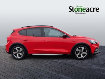 Used Ford Focus 2020 for sale - 77510872: Photo