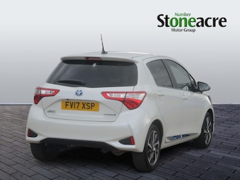 Used Toyota Yaris 2017 for sale - 76026665: Photo