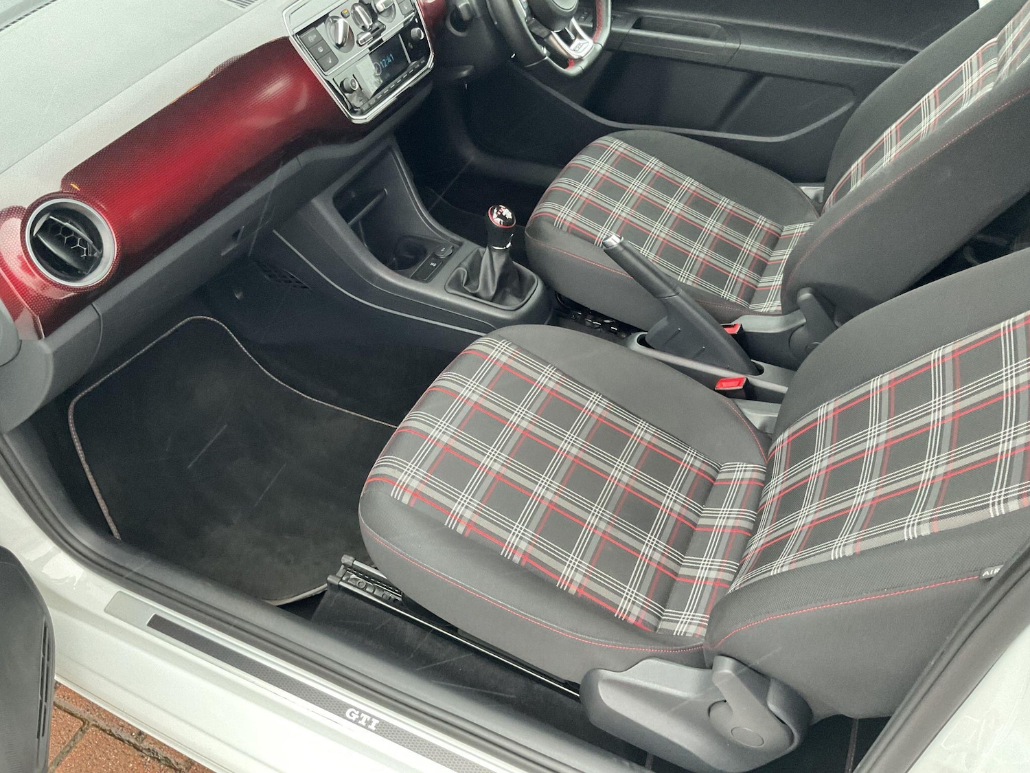 Used Volkswagen up! 2020 for sale - 76591958: Photo 14