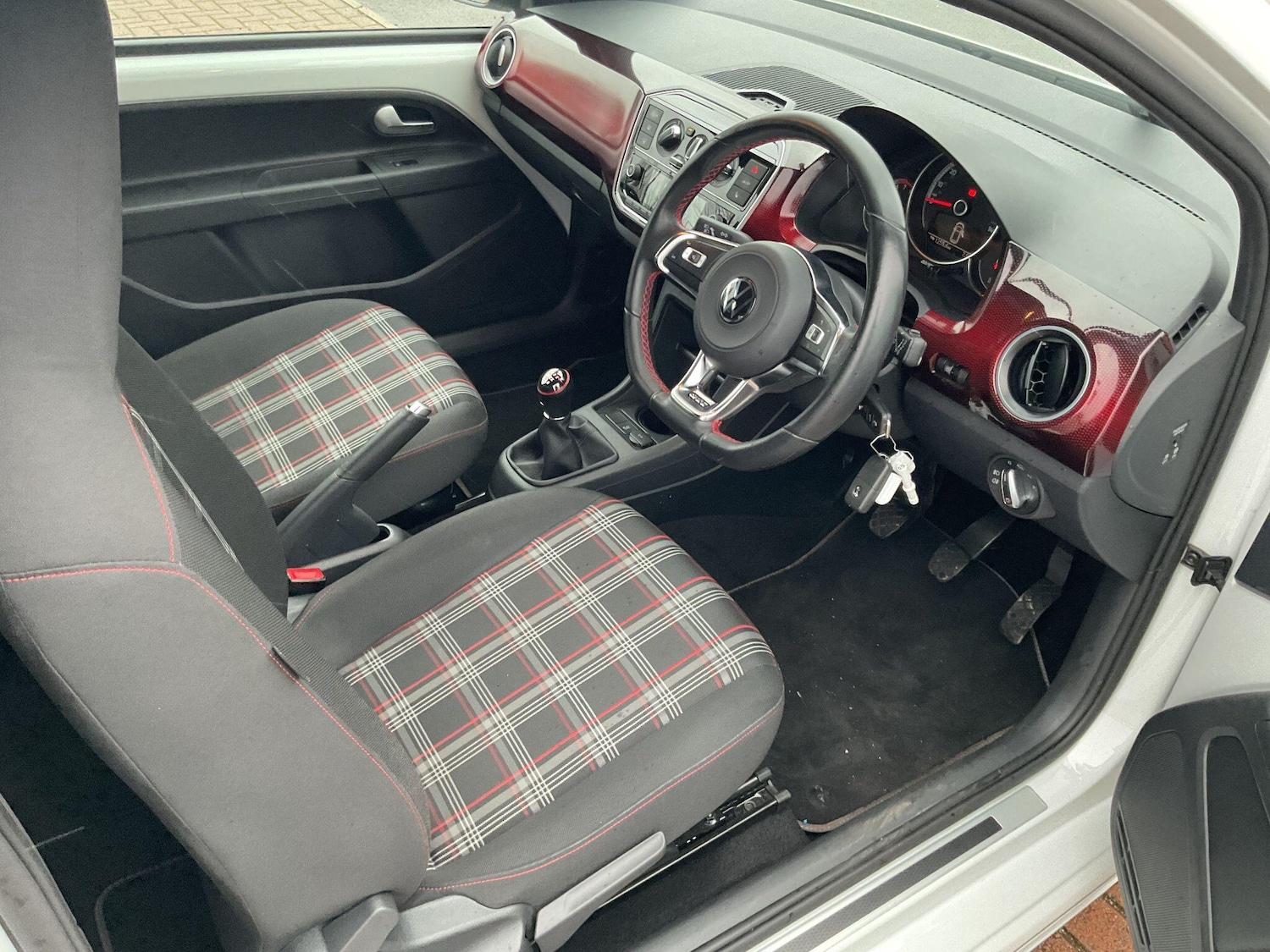 Used Volkswagen up! 2020 for sale - 76591958: Photo 9