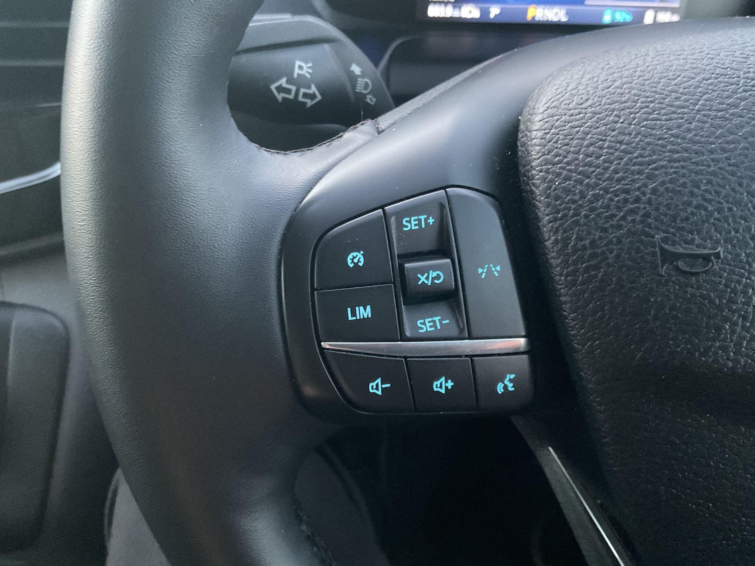 Used Ford E-Transit 2025 for sale - 76926557: Photo 24