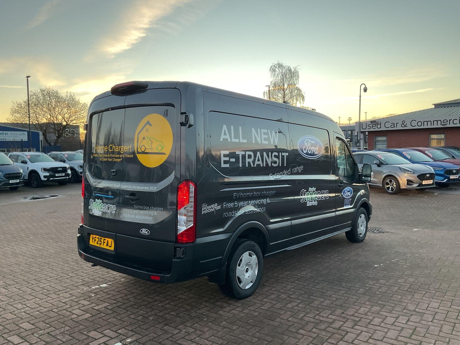 Used Ford E-Transit 2025 for sale - 76926557: Photo 3