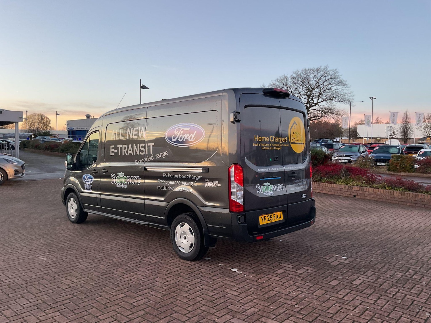 Used Ford E-Transit 2025 for sale - 76926557: Photo 5