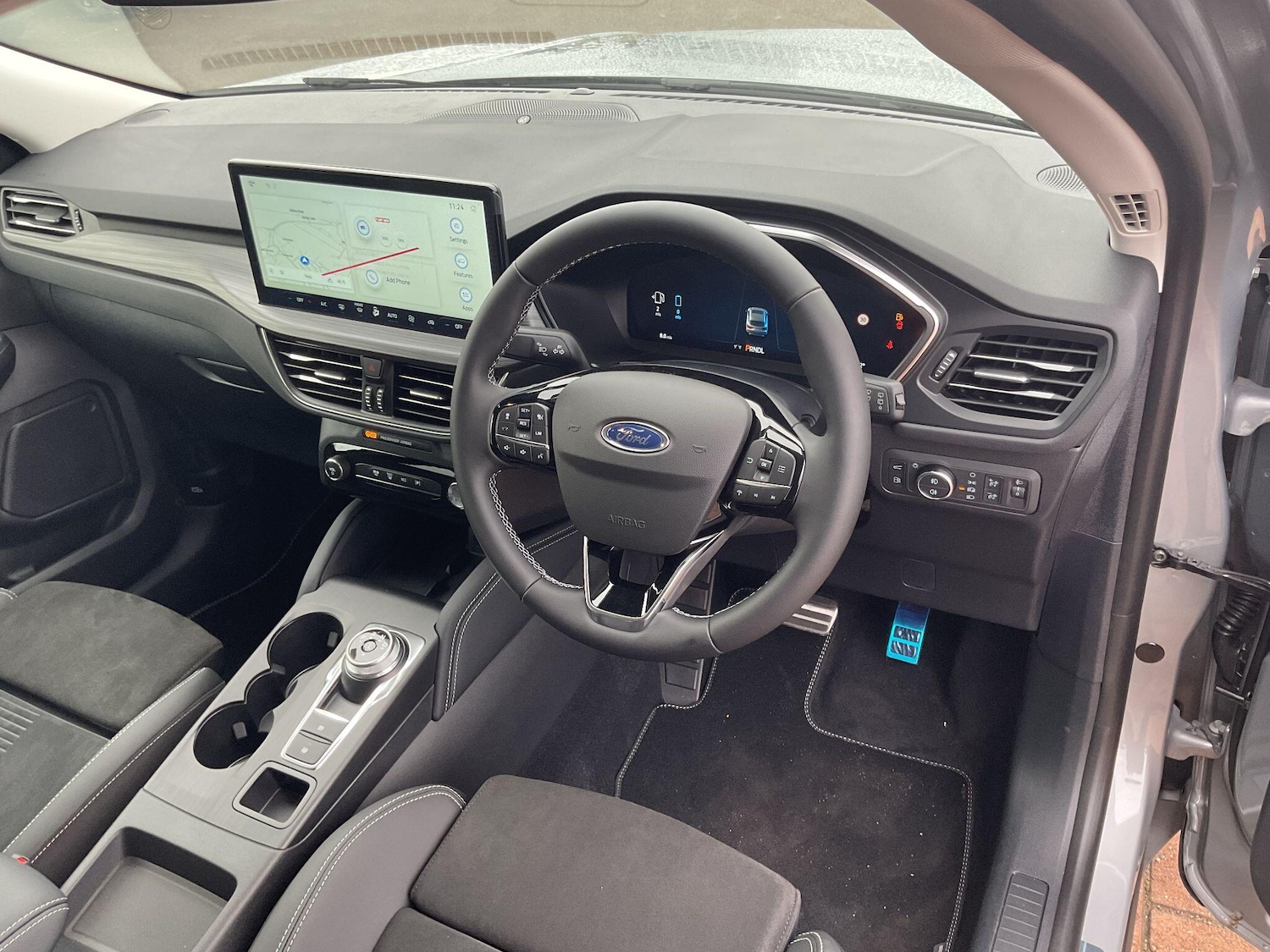 Used Ford Kuga 2025 for sale - 76596944: Photo 10