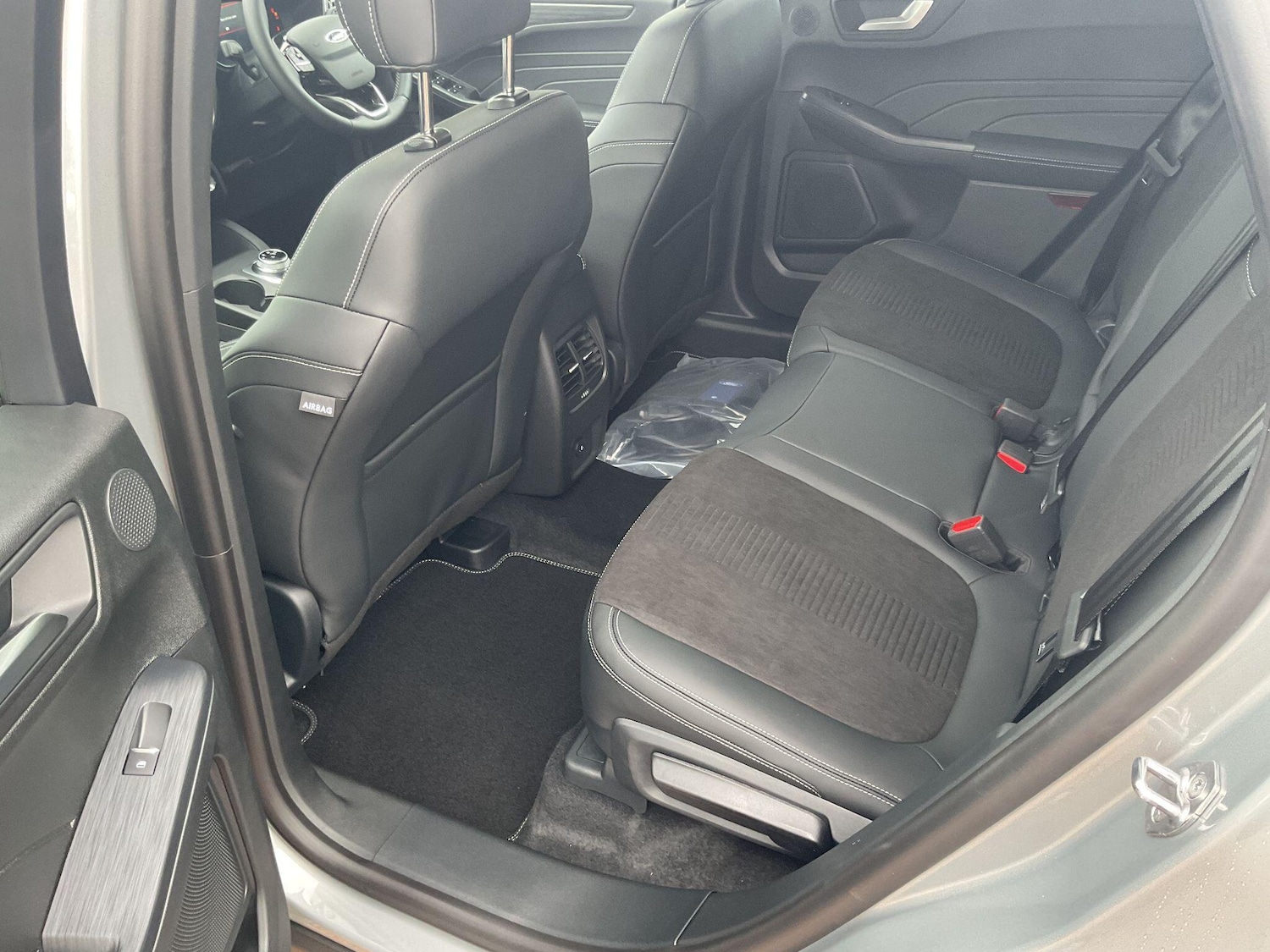 Used Ford Kuga 2025 for sale - 76596944: Photo 14