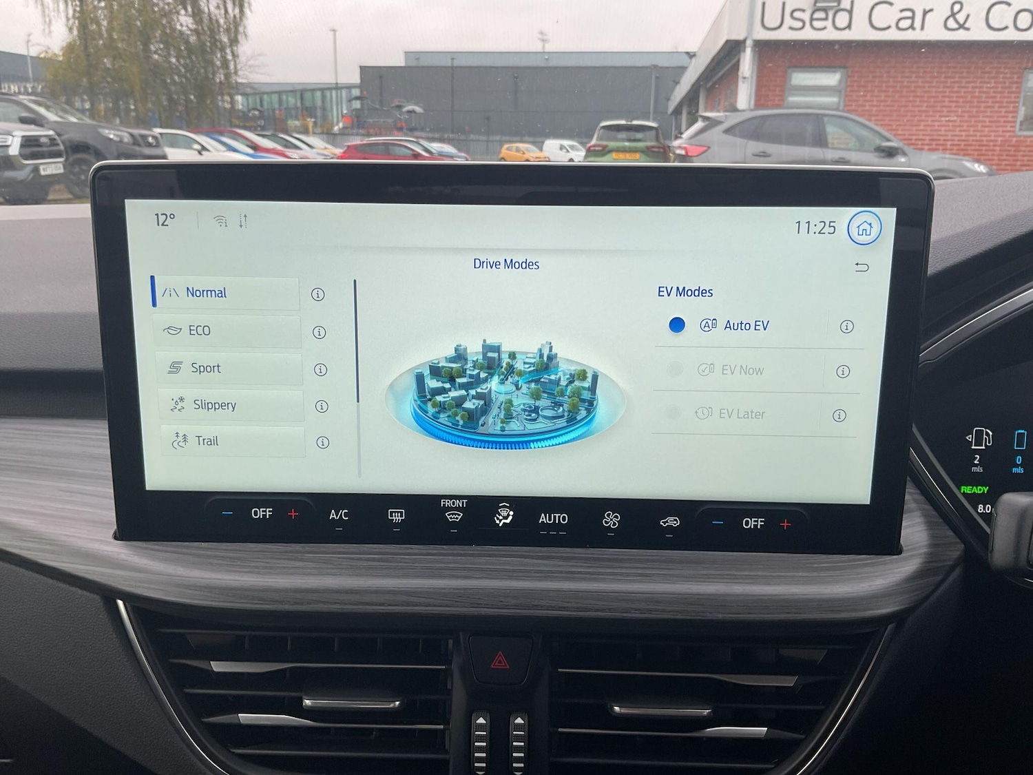 Used Ford Kuga 2025 for sale - 76596944: Photo 25