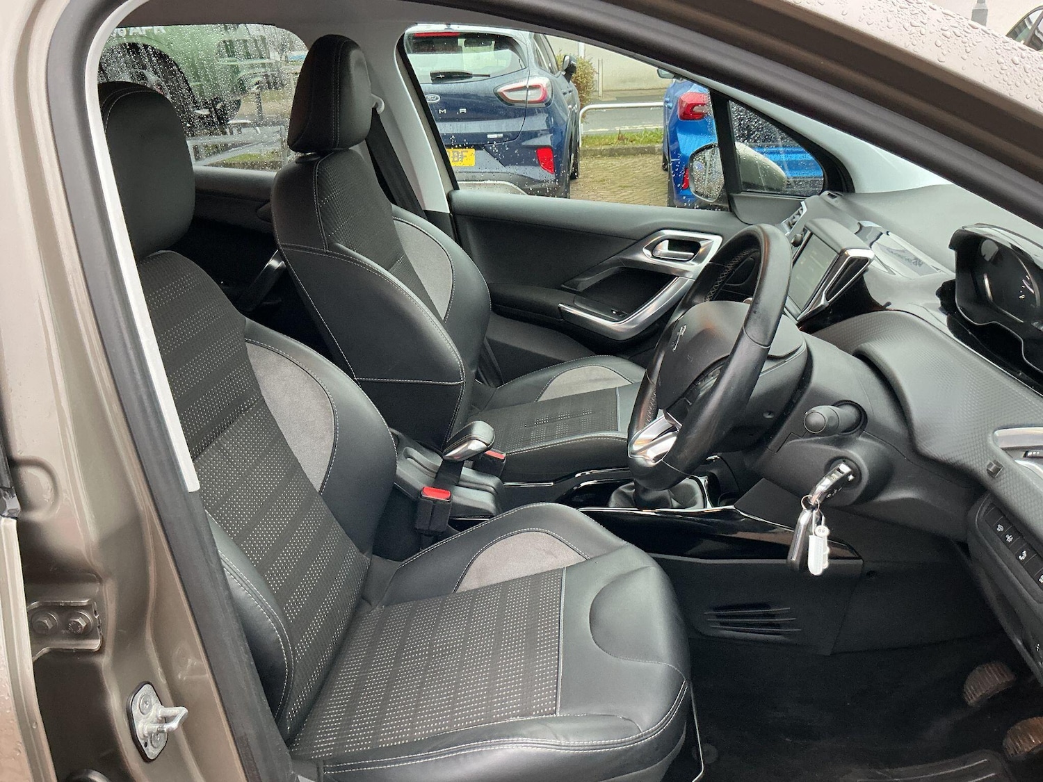 Used Peugeot 2008 2016 for sale - 77839721: Photo 10