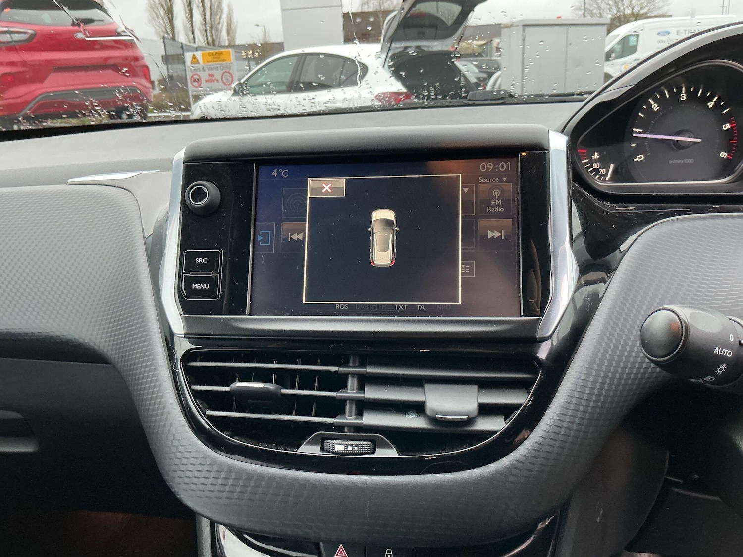 Used Peugeot 2008 2016 for sale - 77839721: Photo 17