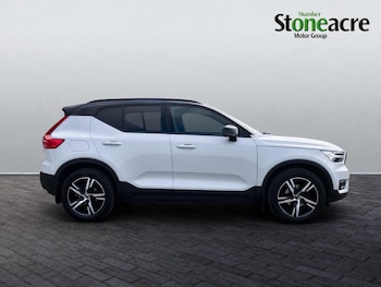 Used Volvo XC40 2020 for sale - 79247940: Photo