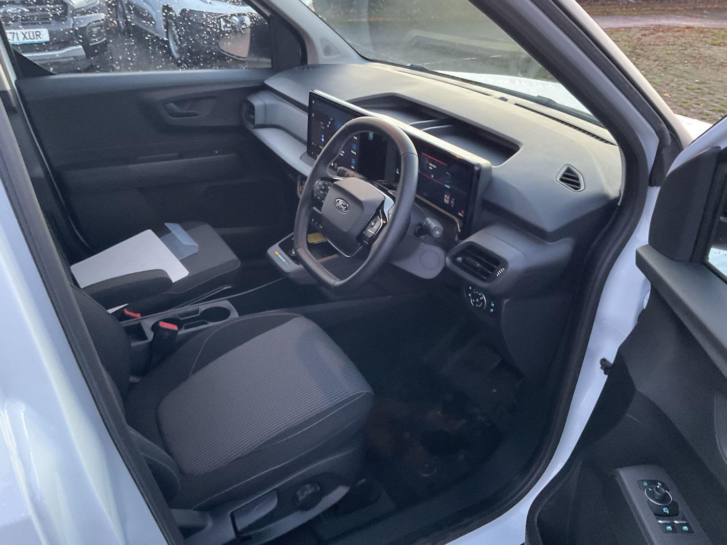 Used Ford Transit Courier 2025 for sale - 76926719: Photo 9