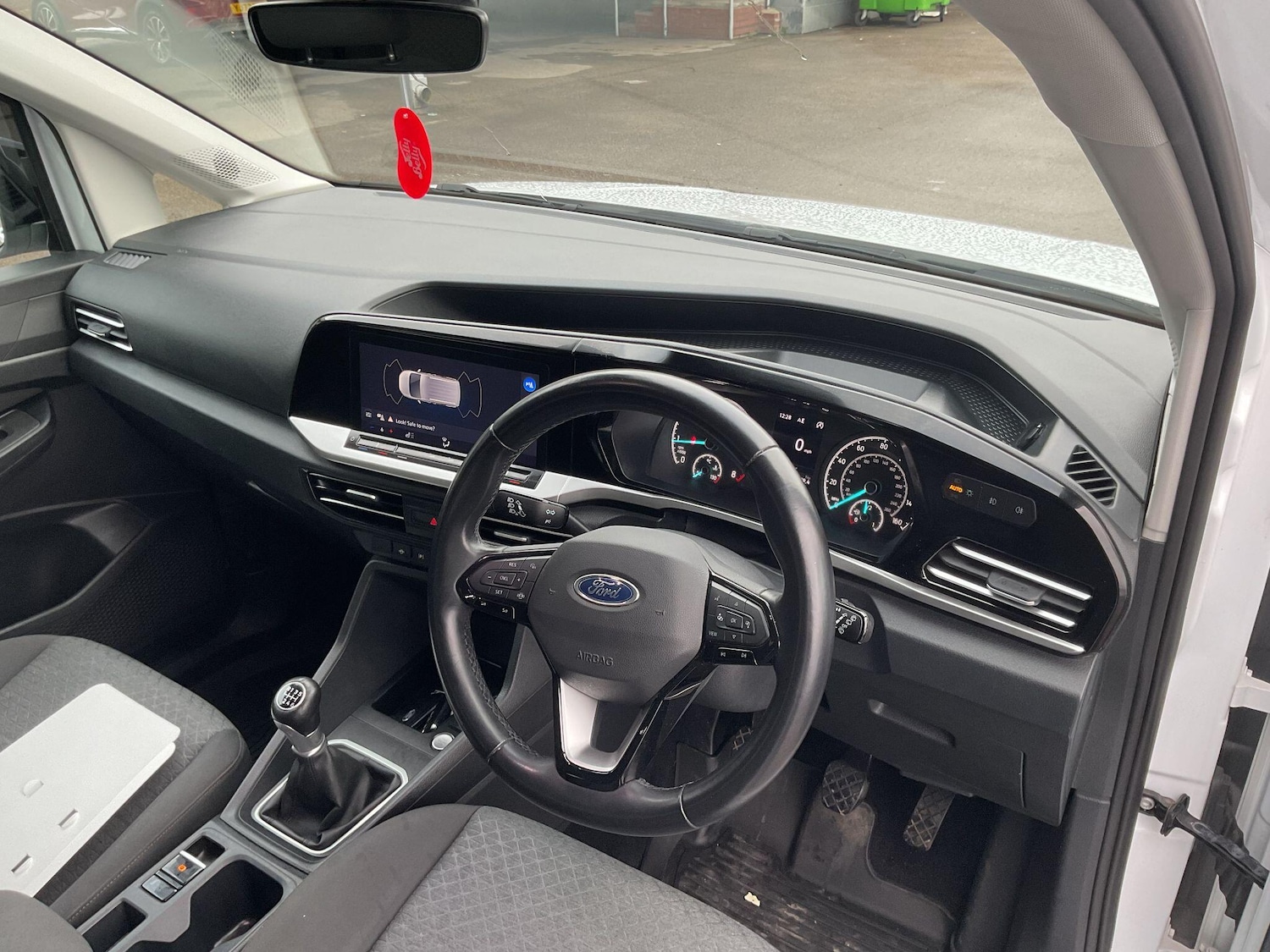 Used Ford Tourneo Connect 2022 for sale - 77376876: Photo 10