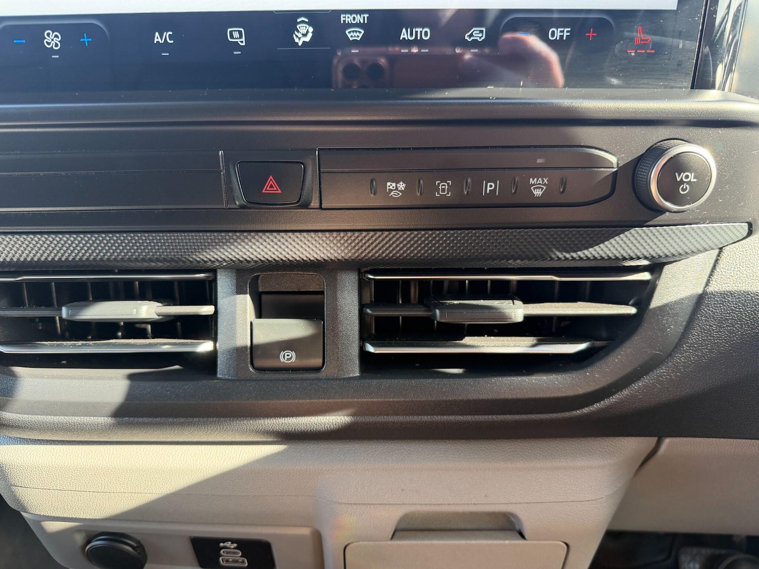 Used Ford Transit Custom 2024 for sale - 78062740: Photo 27