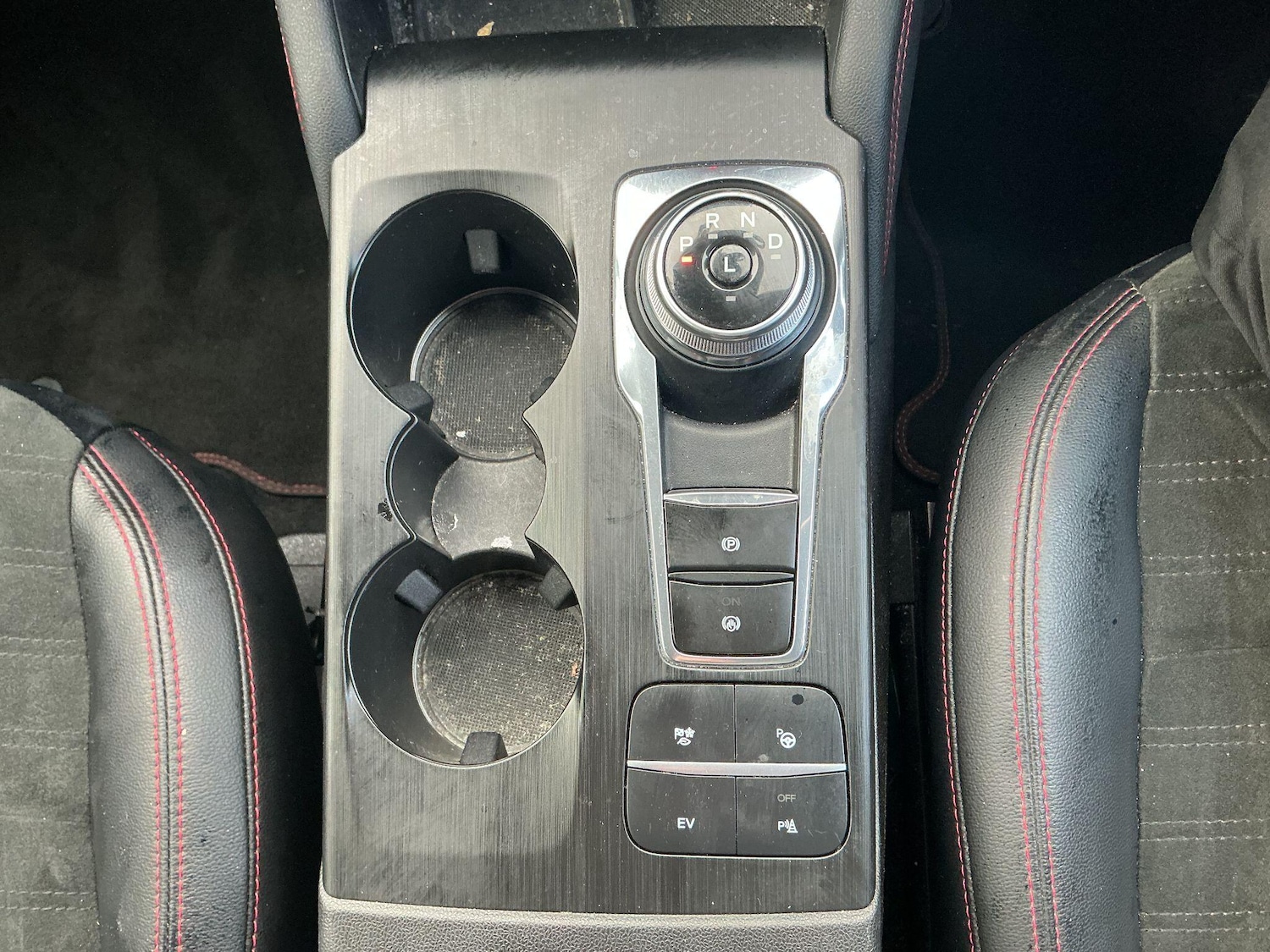 Used Ford Kuga 2023 for sale - 77839660: Photo 10