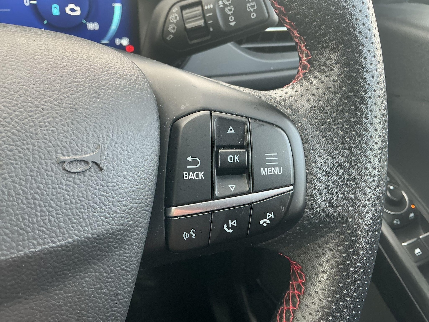 Used Ford Kuga 2023 for sale - 77839660: Photo 15