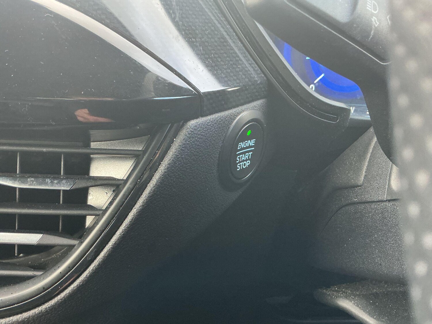 Used Ford Kuga 2023 for sale - 77839660: Photo 31