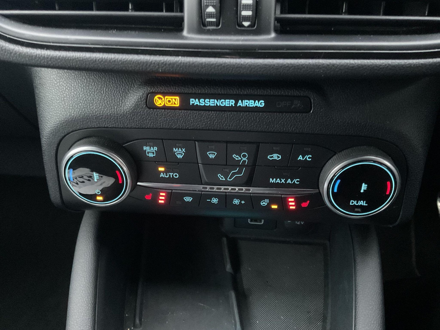 Used Ford Kuga 2024 for sale - 76671209: Photo 31