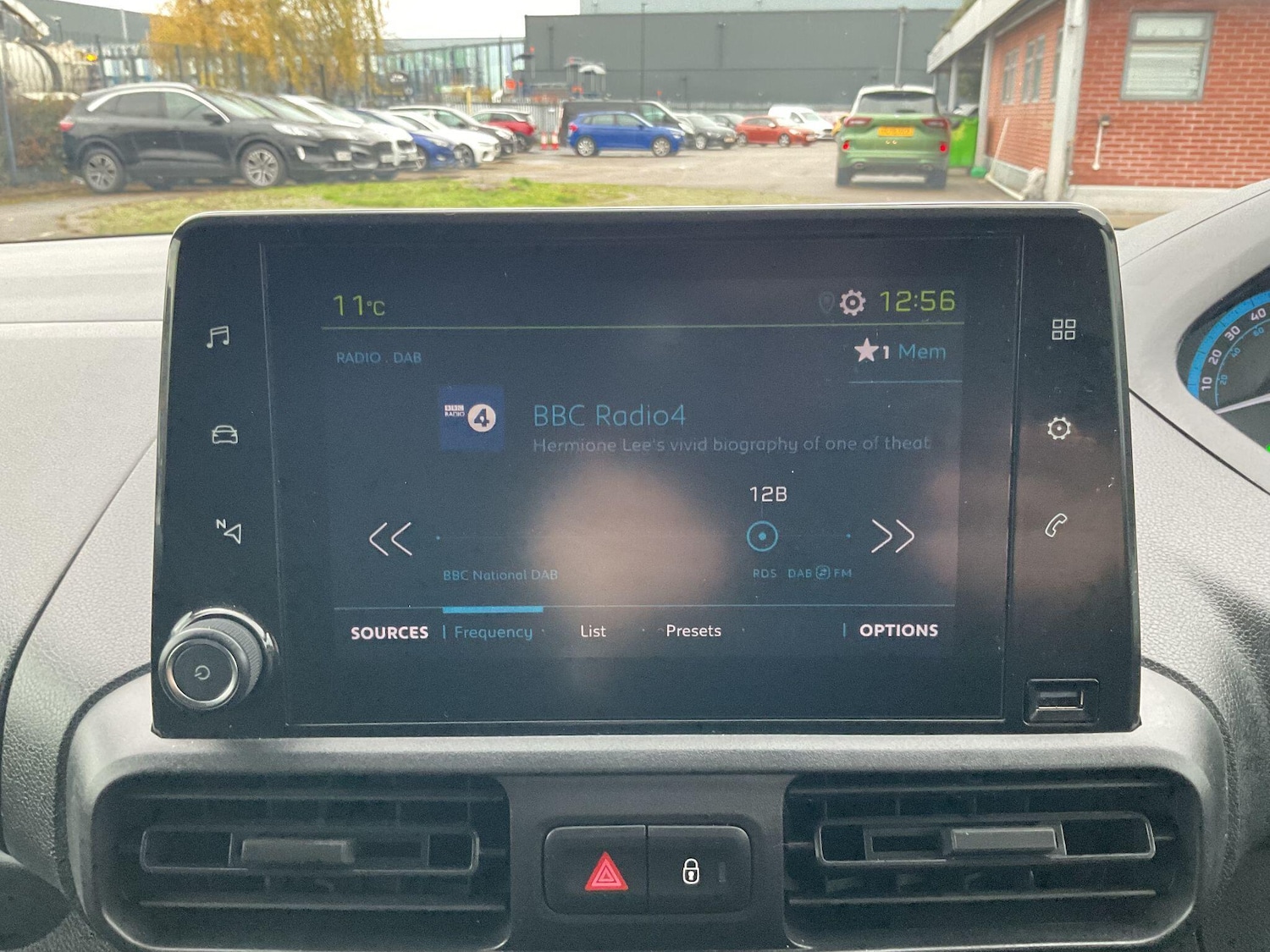 Used Peugeot Partner 2023 for sale - 76765431: Photo 16