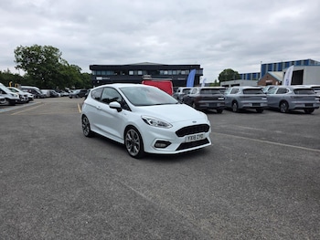 Used Ford Fiesta 2018 for sale - 79278902: Photo
