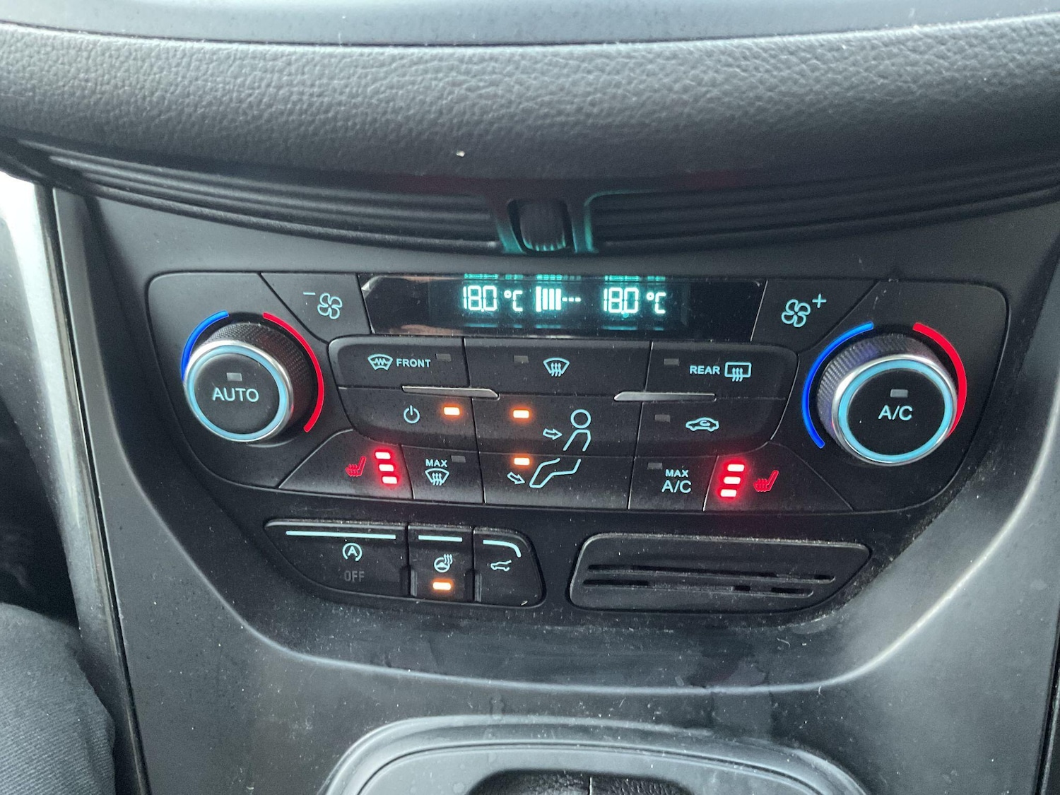 Used Ford Kuga 2019 for sale - 76572548: Photo 32