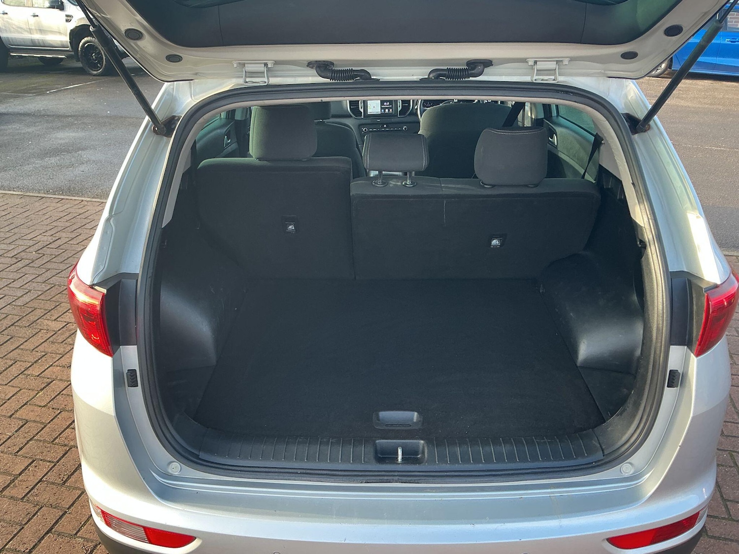 Used Kia Sportage 2018 for sale - 76801709: Photo 12