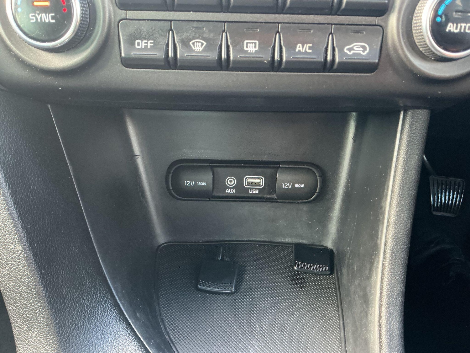 Used Kia Sportage 2018 for sale - 76801709: Photo 25