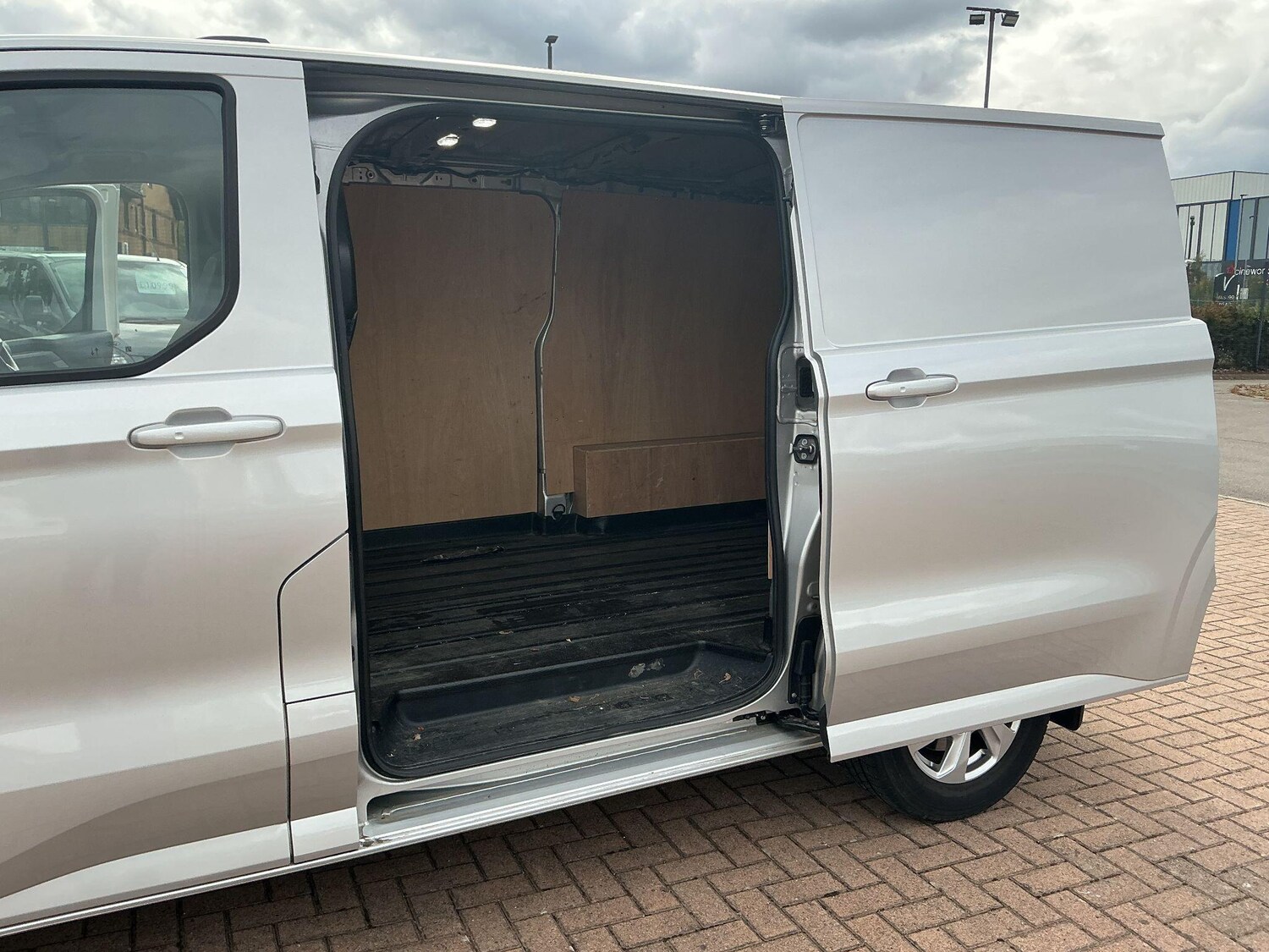 Vehicle 21