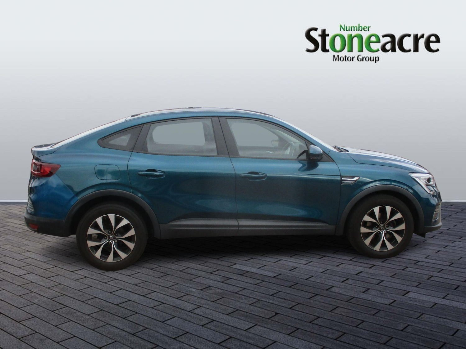 Used Renault Arkana 2022 for sale - 76964821: Photo 2