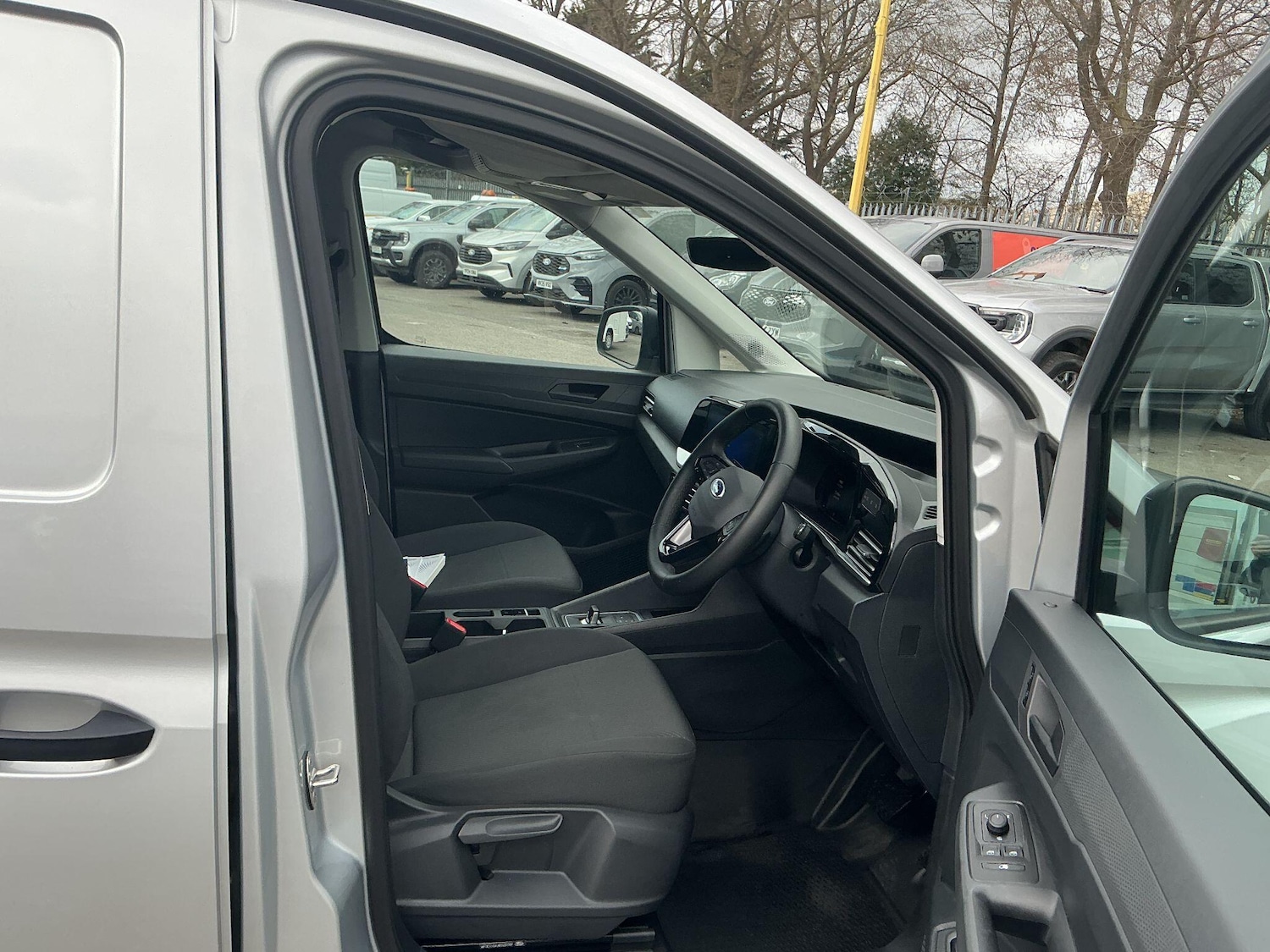 Used Ford Transit Connect 2025 for sale - 78007775: Photo 16