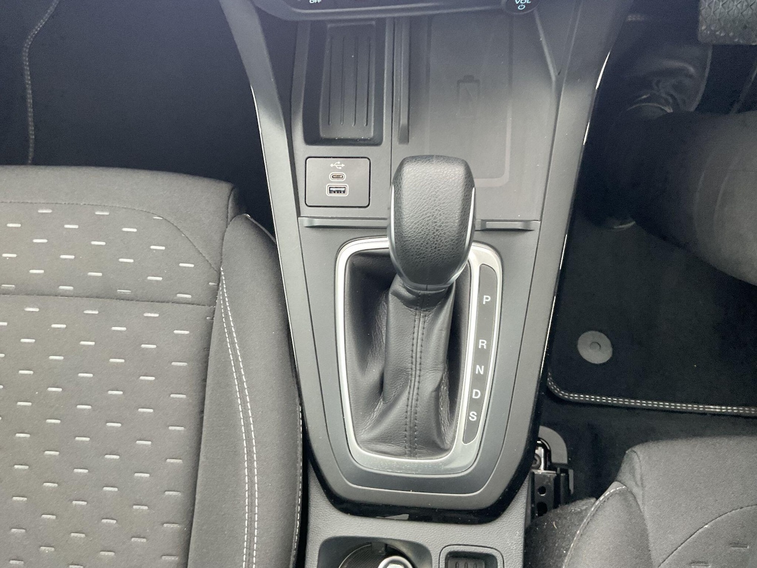 Used Ford Puma 2024 for sale - 77359192: Photo 27