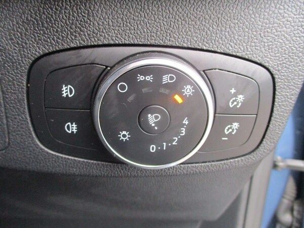 Used Ford Focus 2023 for sale - 75478707: Photo 11