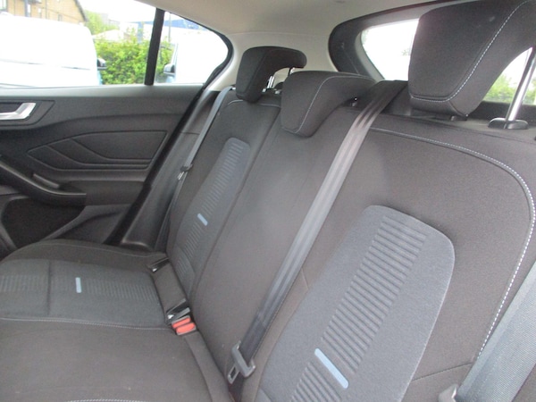 Used Ford Focus 2023 for sale - 75478707: Photo 18
