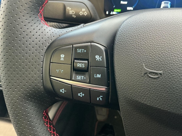 Used Ford Kuga 2025 for sale - 76306324: Photo 12
