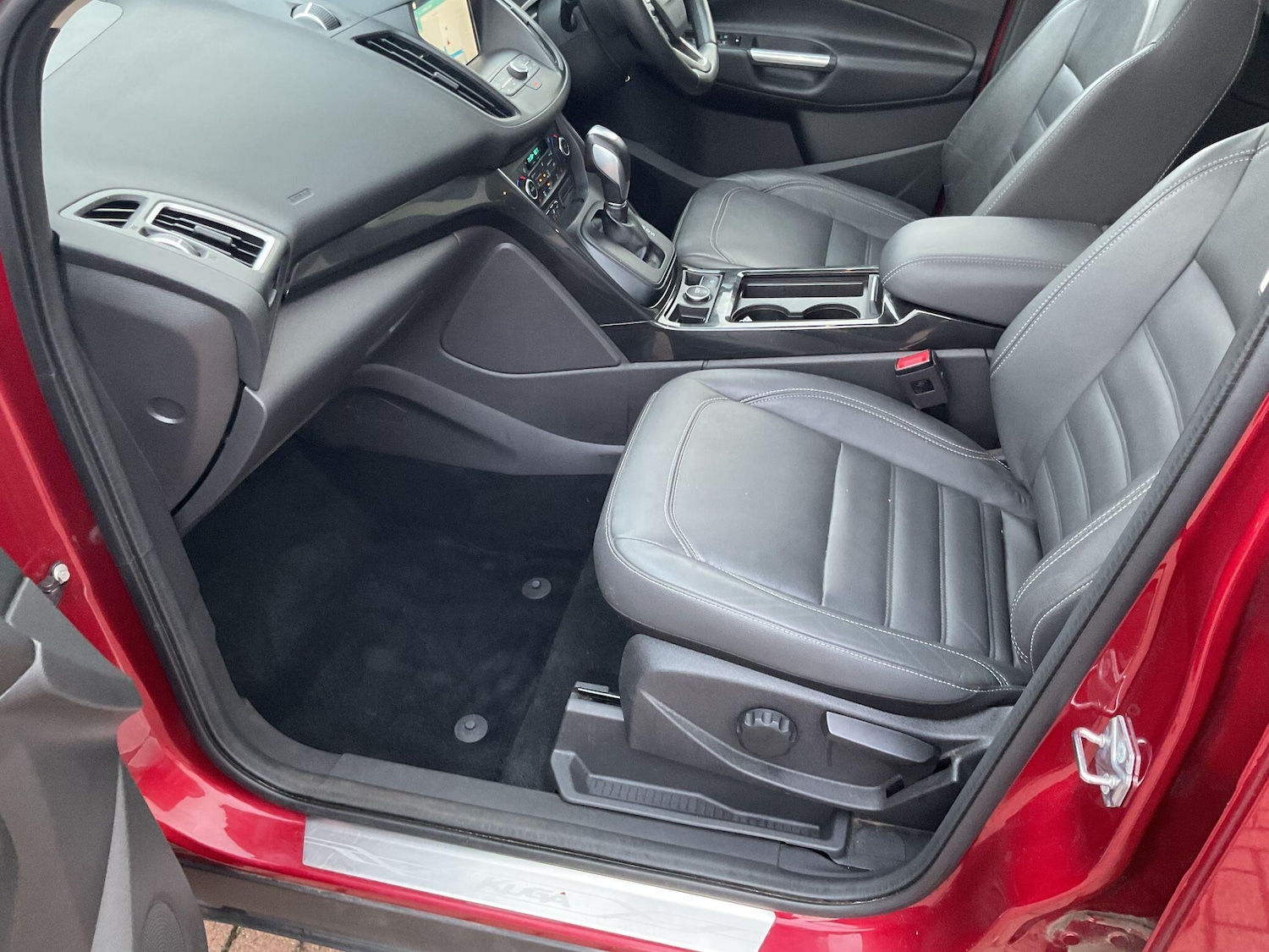 Used Ford Kuga 2019 for sale - 76990638: Photo 30