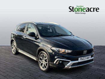 2023 (23) - 1.5 Hybrid 48V Cross 5dr DDCT