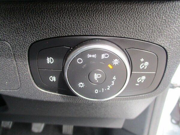 Used Ford Focus for sale - 75363256: Photo 11