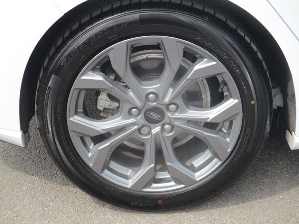 Used Ford Focus for sale - 75363256: Photo 9