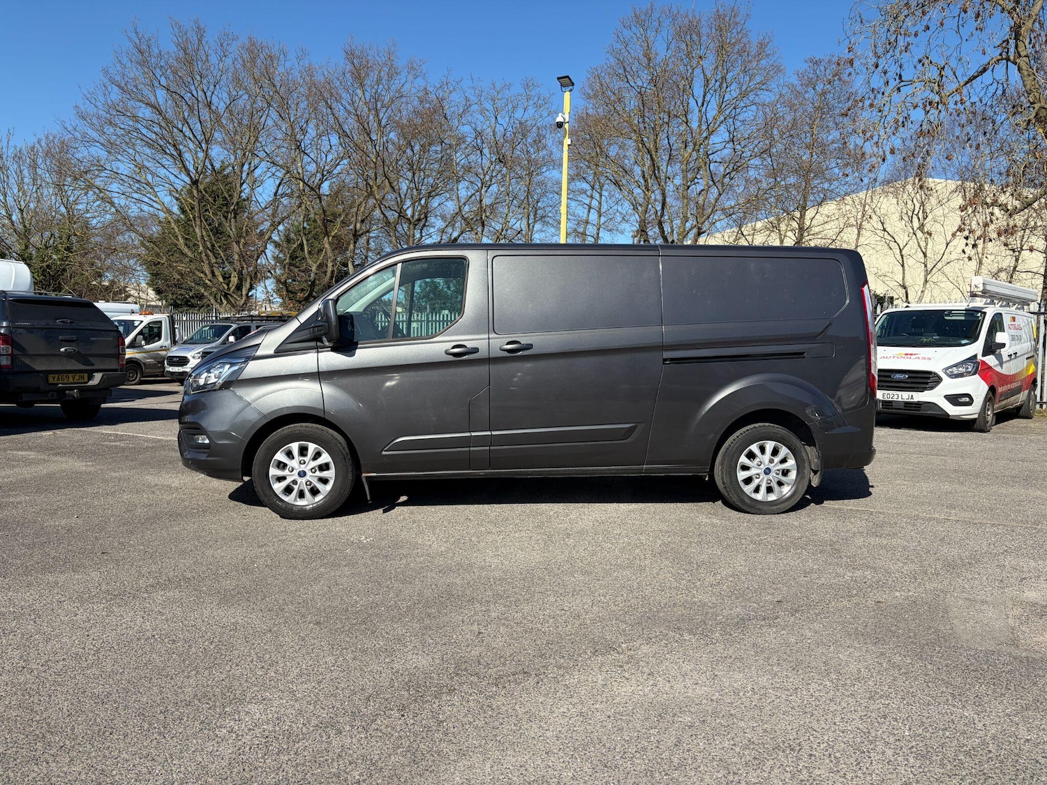 Used Ford Transit Custom for sale - 77925766: Photo 2