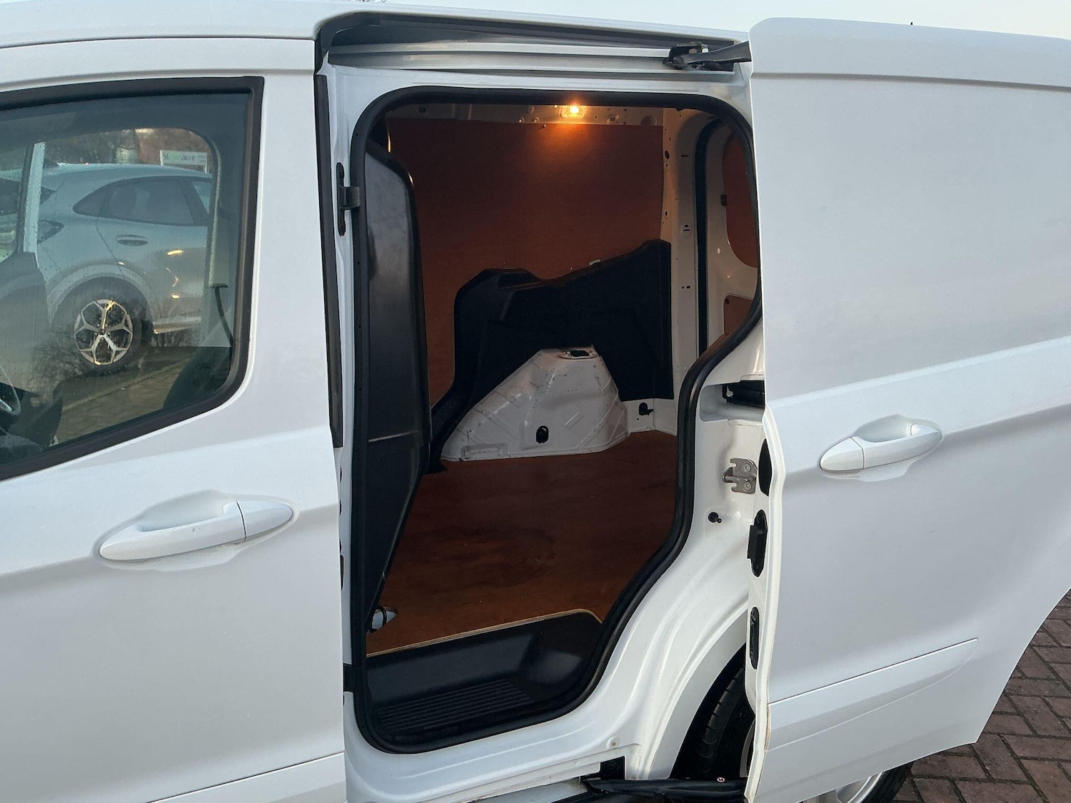 Used Ford Transit Courier 2023 for sale - 76926571: Photo 13