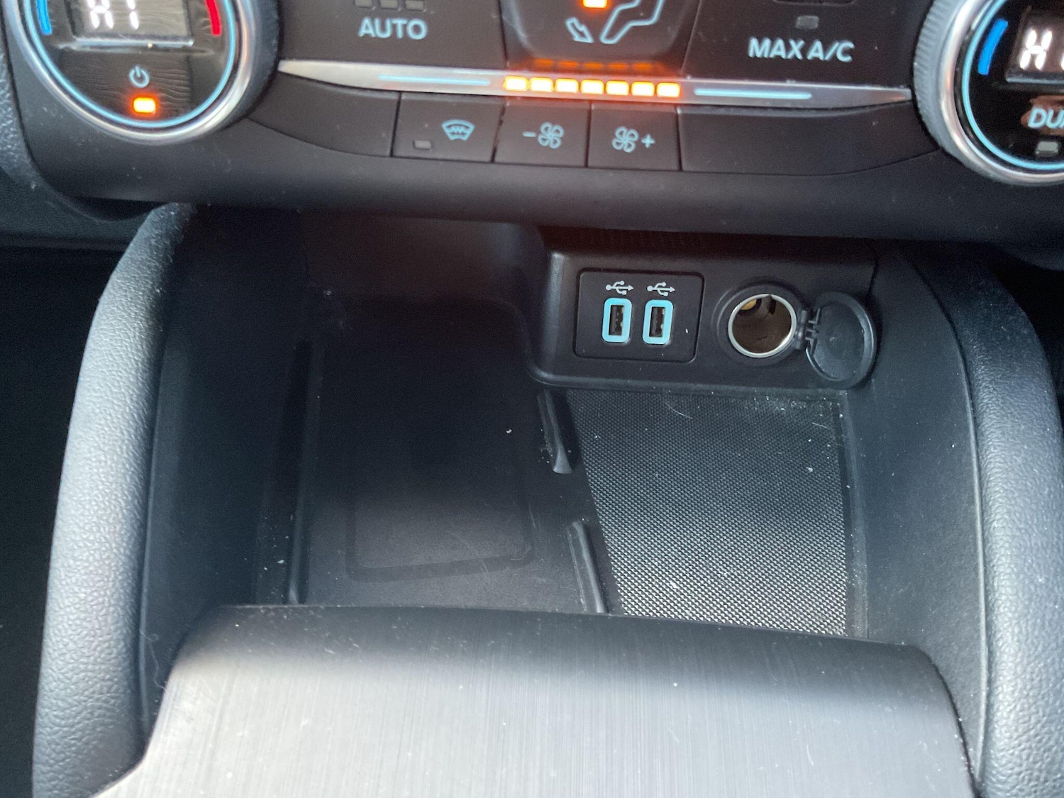 Used Ford Kuga 2021 for sale - 76701228: Photo 26