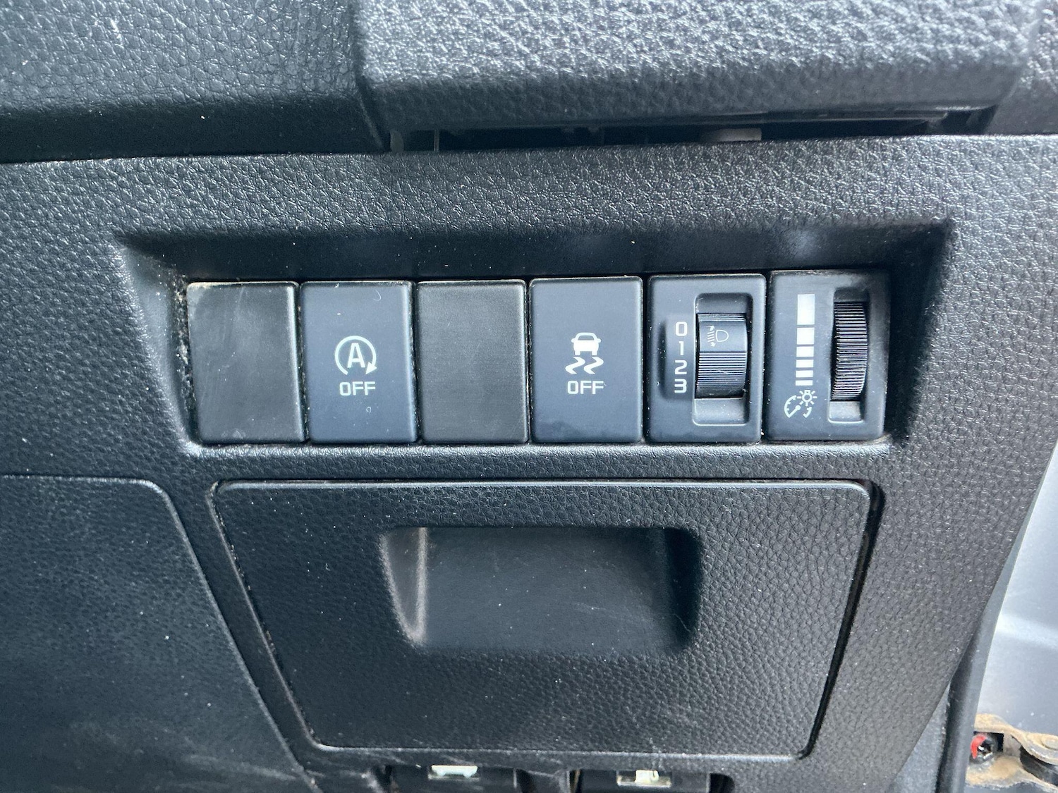 Used Isuzu D-Max 2021 for sale - 77994206: Photo 14