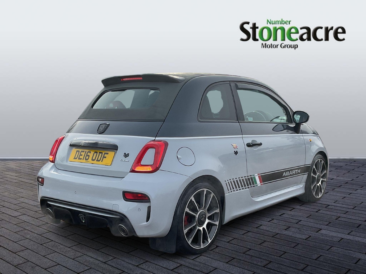 Used Abarth 500 2016 for sale - 77143752: Photo 3