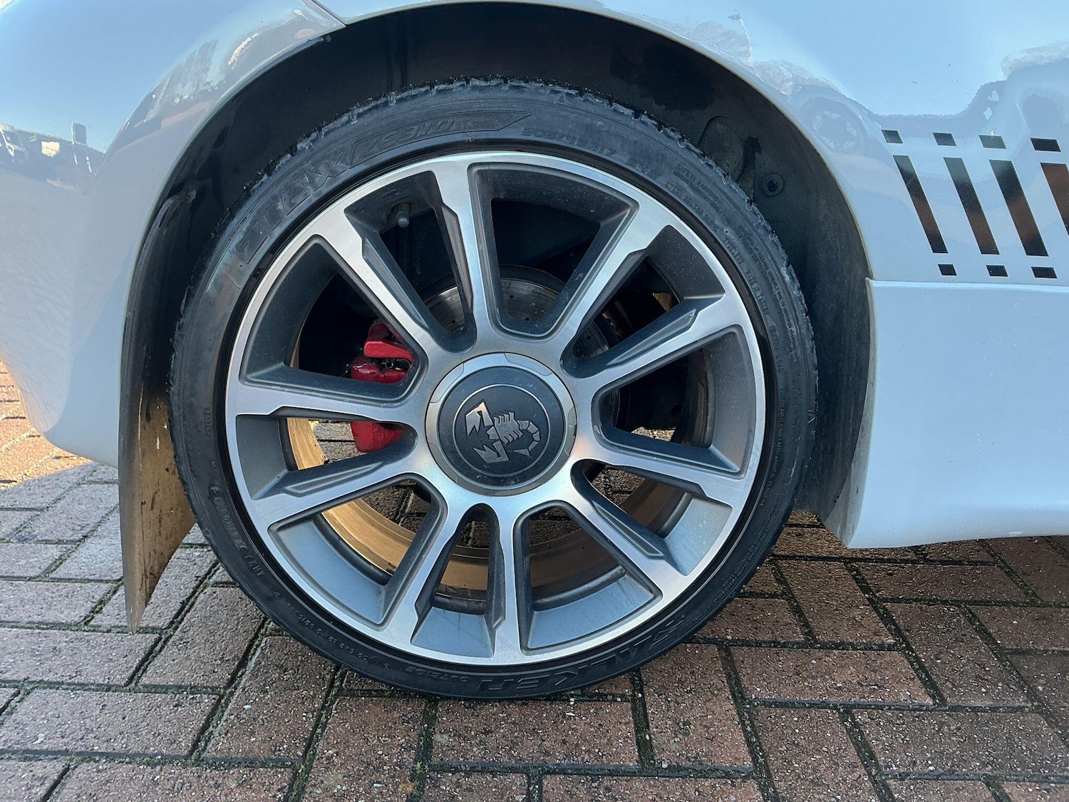 Used Abarth 500 2016 for sale - 77143752: Photo 9