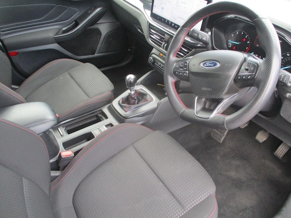 Used Ford Focus 2023 for sale - 75477630: Photo 10