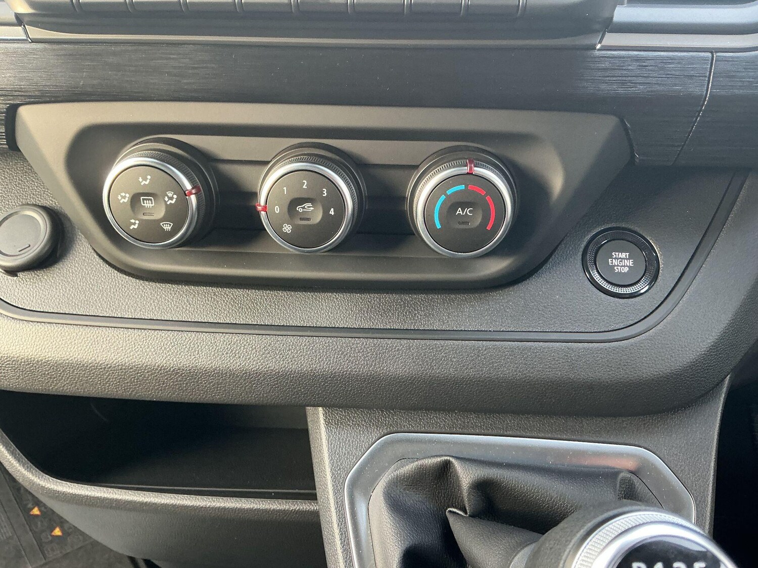 Used Renault Trafic 2024 for sale - 76992810: Photo 16