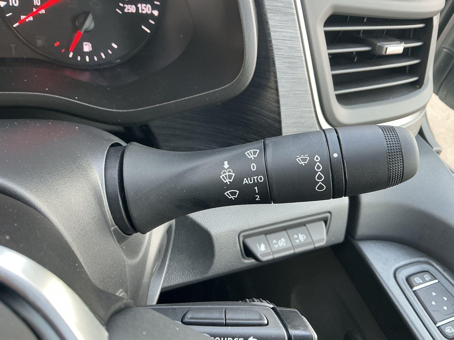 Used Renault Trafic 2024 for sale - 76992810: Photo 19