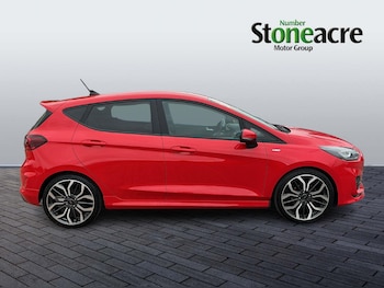 Used Ford Fiesta 2023 for sale - 76200555: Photo