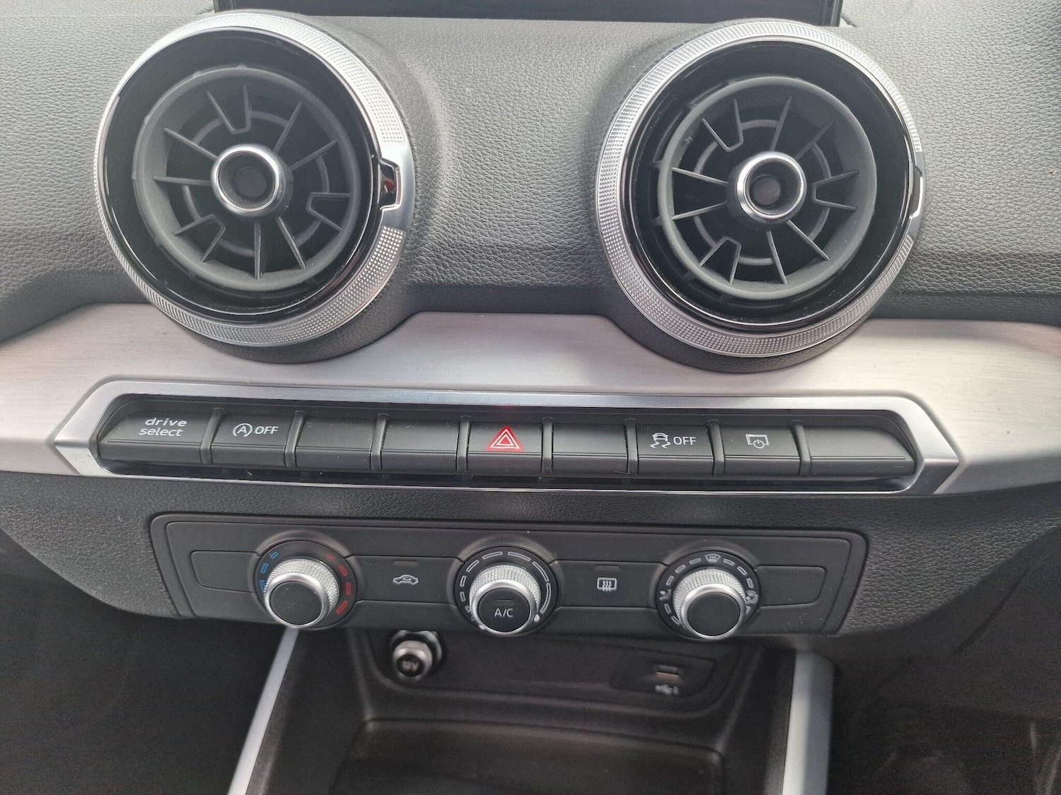 Used Audi Q2 2023 for sale - 76780844: Photo 9