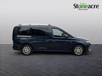 Used Ford Tourneo Connect 2023 for sale - 79565232: Photo